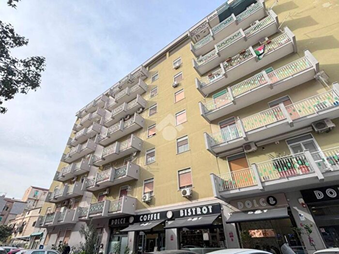 Appartamento bilocale in affitto in Via Re Federico, Zisa, Palermo