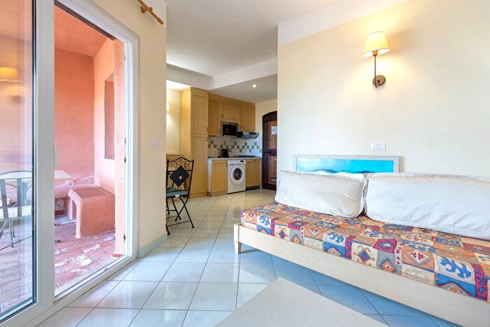 Appartamento bilocale in vendita in Trinità dAgultu e Vignola