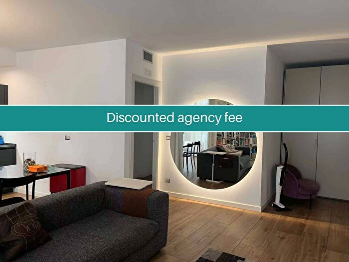 Appartamento trilocale in affitto in Via Lorentino D'Arezzo, Porta Santo Spirito Stazione, Arezzo