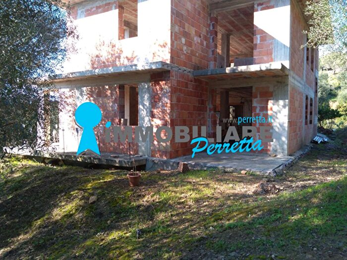 Casa monolocale in vendita in Località Oliveto, Vibonati