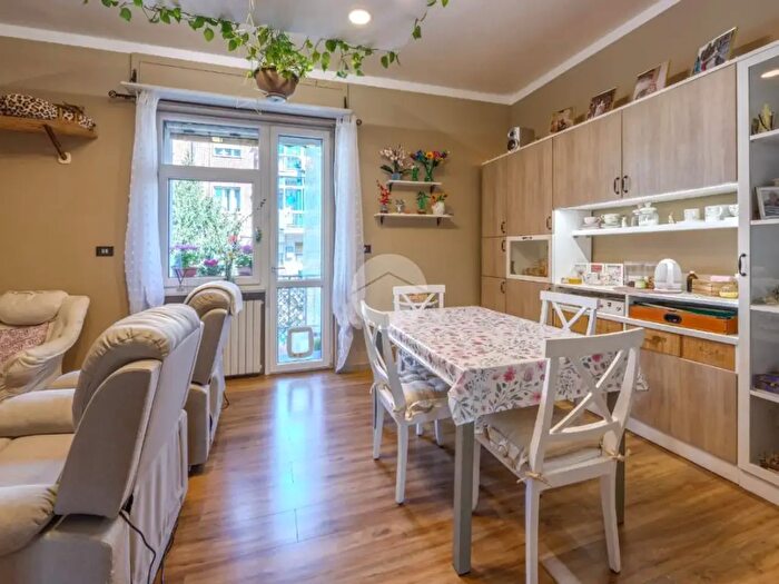 Appartamento quadrilocale in vendita in Str Cambiano, Chieri