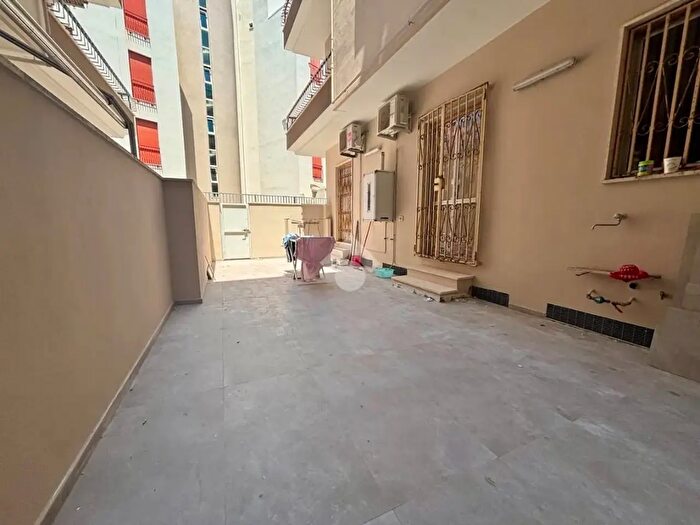 Appartamento trilocale in vendita in Via Alessandro Volta, Gallipoli
