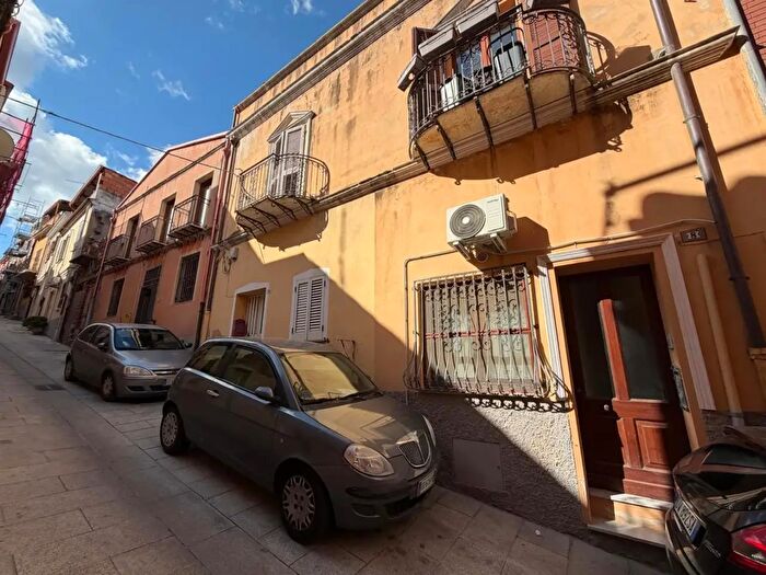 Appartamento trilocale in affitto in Via della Decima, Iglesias
