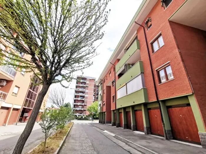 Appartamento con 6 locali in vendita in Via Cesare Pavese, Venaria Reale