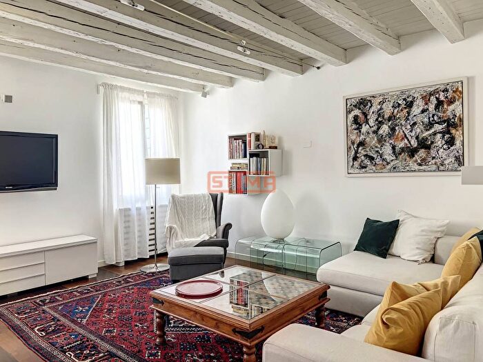 Appartamento trilocale in affitto in Duomo, Treviso