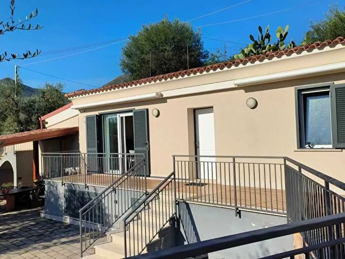 Appartamento bilocale in vendita in Via Appia Lato Roma Snc, Formia