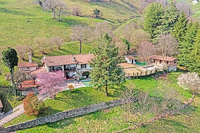 Casa con 16 locali in vendita in Cascina Costa Grande, Vigolo