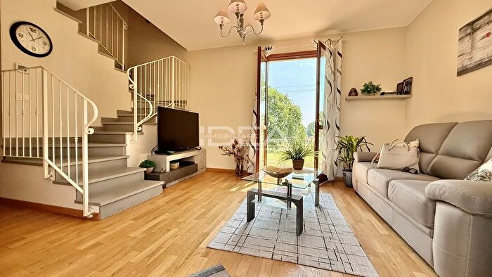 Casa con 5 locali in vendita in Via dei Bocchi, Capannori