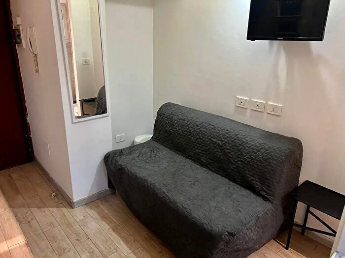 Appartamento monolocale in affitto in Via Privata Conegliano, Milano