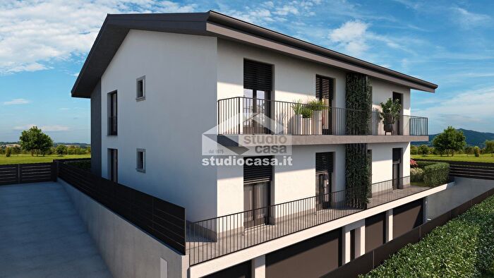 Appartamento trilocale in vendita in Via Meucci, Verdello