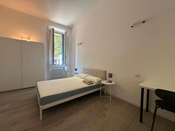 Appartamento trilocale in affitto in Viale Certosa, Ghisolfa Mac Mahon, Milano