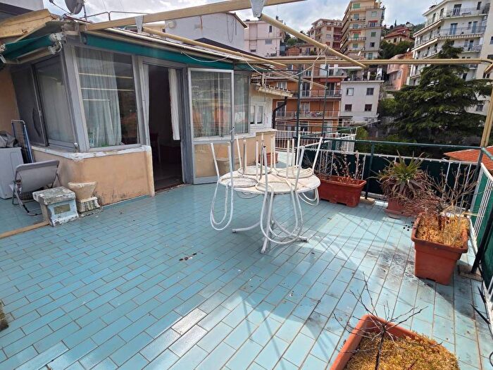 Casa bilocale in affitto in Salita Mimose, San Martino Villetta, Sanremo