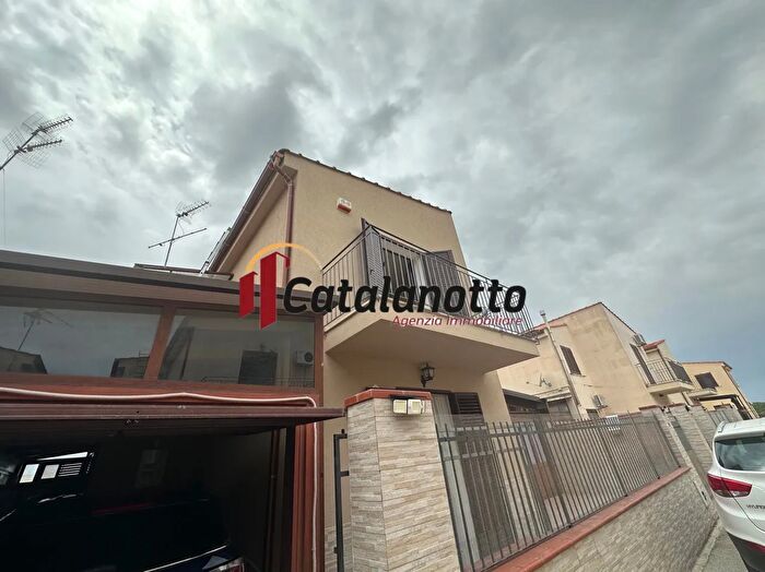Casa in vendita in Via Ammiraglio Luigi Rizzo Borgo Monastero Castelvetrano Trapani Sicilia Italia, Castelvetrano