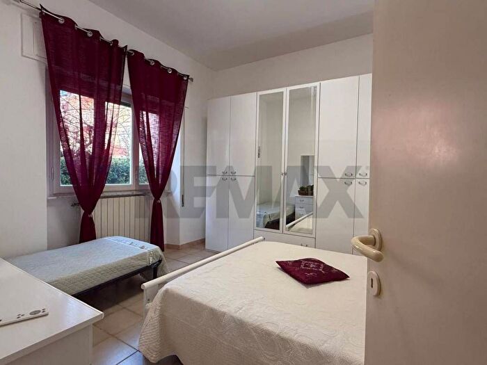 Appartamento con 6 locali in affitto in Lido di Camaiore, Camaiore