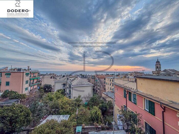 Appartamento con 5 locali in affitto in Via Lucchi, Nervi, Genova