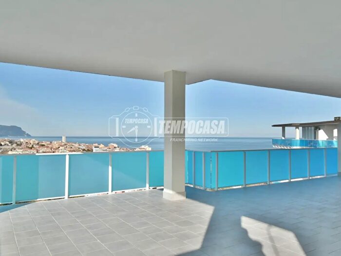 Appartamento trilocale in vendita in Via Salvo dAcquisto B, Porto Recanati