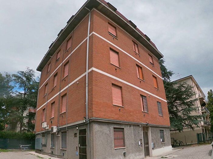 Appartamento monolocale in affitto in Via Gabriella degli Esposti, Sant'Agnese Università, Modena
