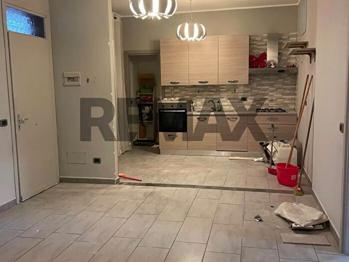 Appartamento trilocale in affitto in Fossa, Acireale