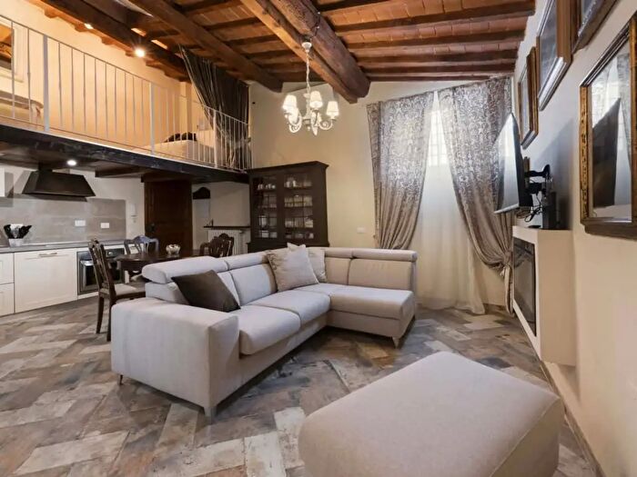 Appartamento monolocale in affitto in Via dei Canacci, Firenze