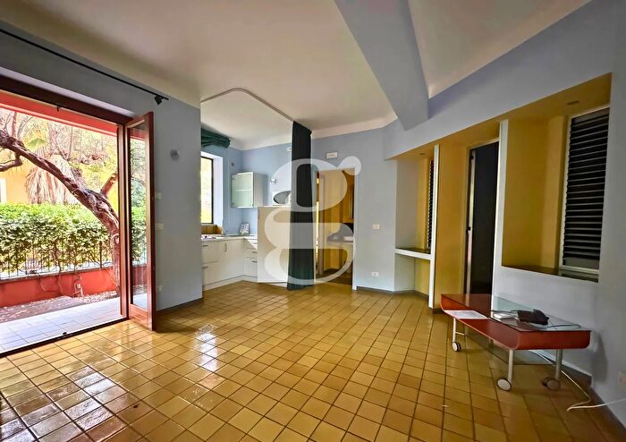 Appartamento bilocale in vendita in Via Nettuno Snc, Milazzo