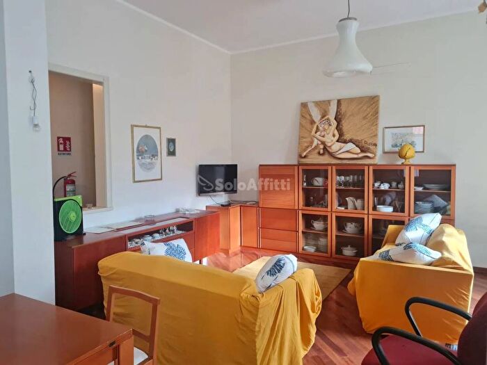 Appartamento trilocale in affitto in Via Nicolò Tommaseo SNC, Piazza Salotto Corso Umberto, Pescara