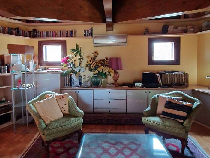 Casa quadrilocale in affitto in Via Andrea Costa, Amati Stadio, Monza