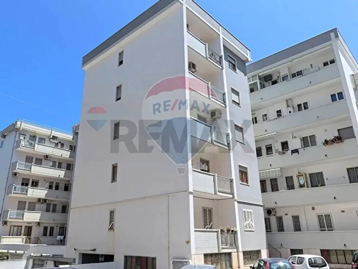 Appartamento quadrilocale in vendita in Via Sottotenente Caputo, Molfetta