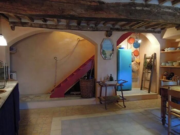 Appartamento trilocale in vendita in Campiglia Marittima Livorno, Campiglia Marittima