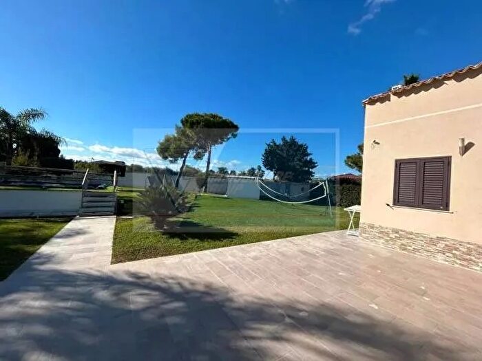 Casa quadrilocale in affitto in Siracusa