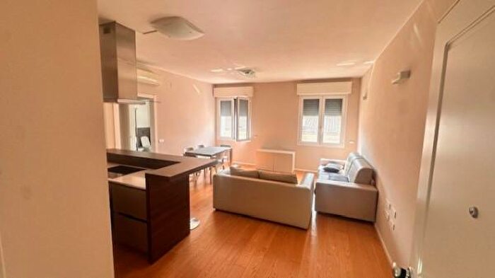 Appartamento bilocale in affitto in Via Modonella, Modena