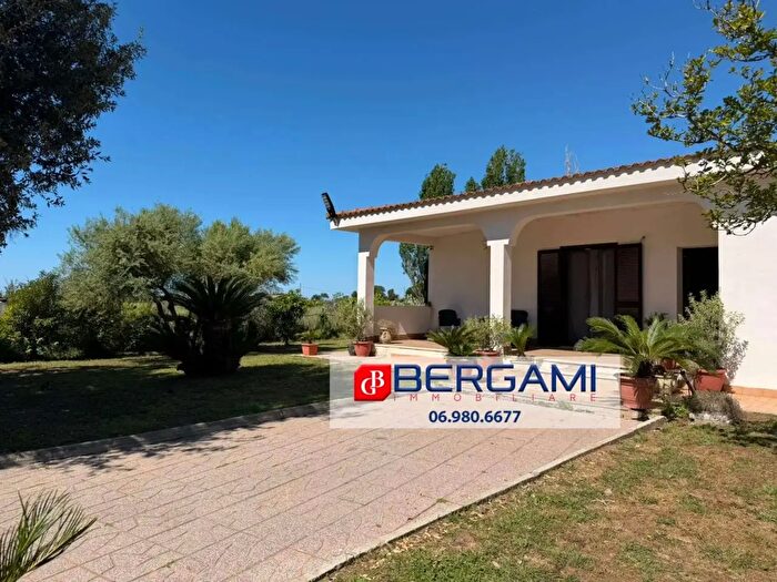 Casa con 5 locali in vendita in Via Mirabella, Nettuno