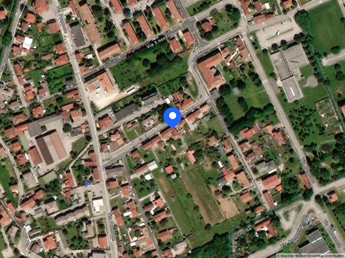 Casa con 7 locali in vendita in Via San Pietro, Udine