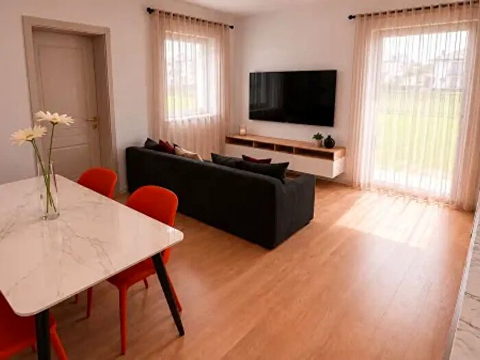Appartamento trilocale in vendita in Via Antonio Locatelli, Villa Di Serio