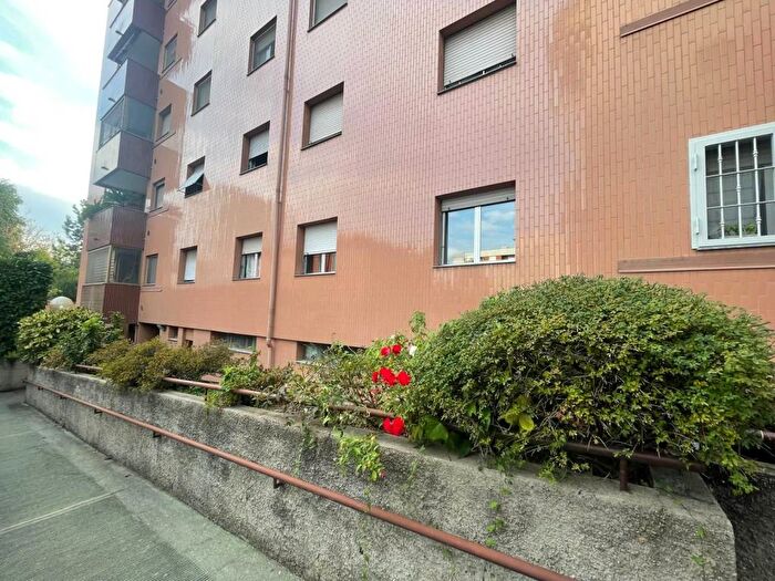 Appartamento bilocale in affitto in Via Aldo Carpi, Trenno, Milano