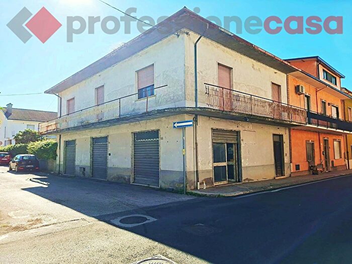 Appartamento trilocale in vendita in Via Soldato Ignoto, Aquino