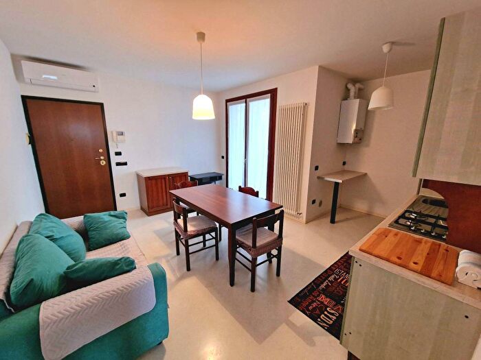 Appartamento bilocale in affitto in Via Camillo Benso di Cavour, Sant'antonio, Porto Mantovano
