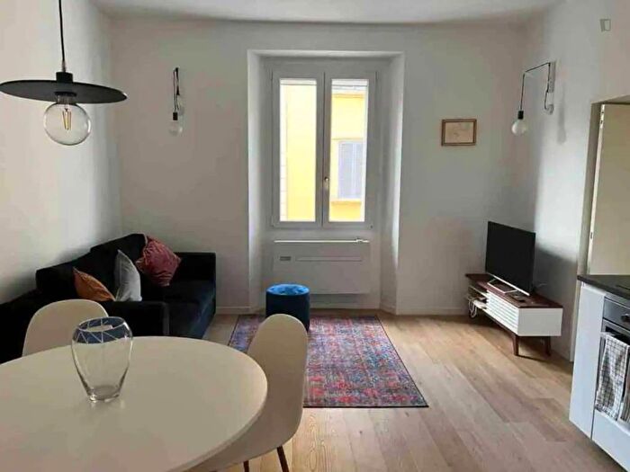 Appartamento bilocale in affitto in Via Gian Carlo Passeroni, Porta Romana Medaglie dOro, Milano