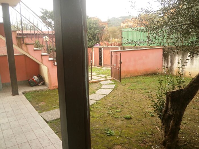 Appartamento trilocale in vendita in Via Roma, Villanova DAlbenga