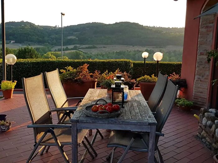 Appartamento quadrilocale in affitto in San Casciano In Val Di Pesa