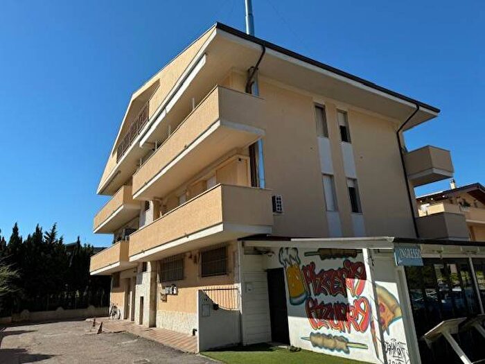 Appartamento bilocale in affitto in Viale Abruzzo, Villa Verrocchio, Montesilvano