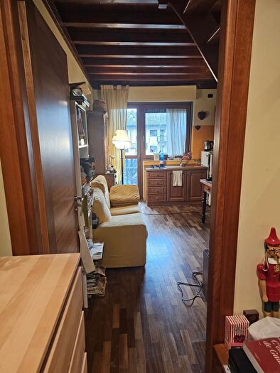 Appartamento trilocale in vendita in Vernante Strada Statale, Vernante