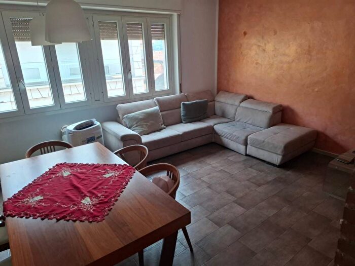 Appartamento trilocale in affitto in Via Roma, Centro, Inverigo