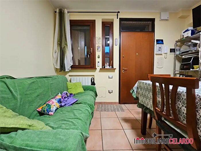 Appartamento trilocale in vendita in Colle Di Val DElsa