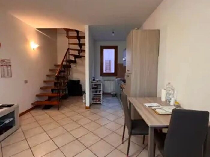 Appartamento bilocale in vendita in Via Dante Alighieri, Rivolta DAdda