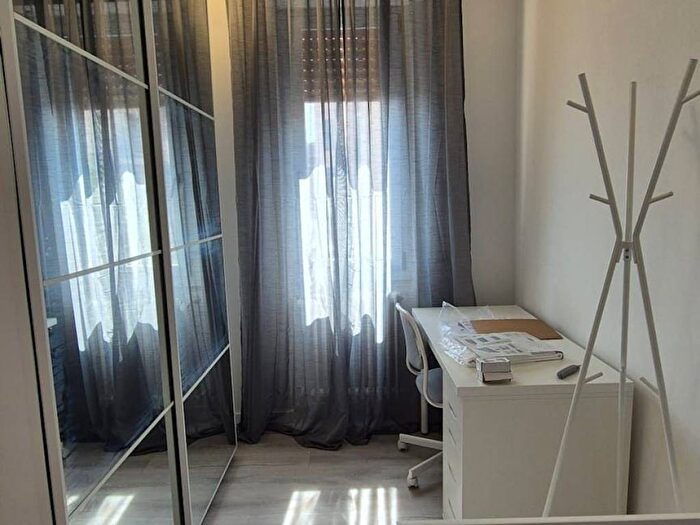 Appartamento monolocale in affitto in Viale Brenta, Corvetto, Milano