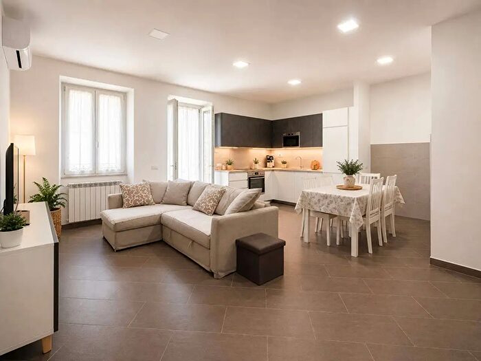 Appartamento quadrilocale in vendita in Via Luigi Mazza, Anzio