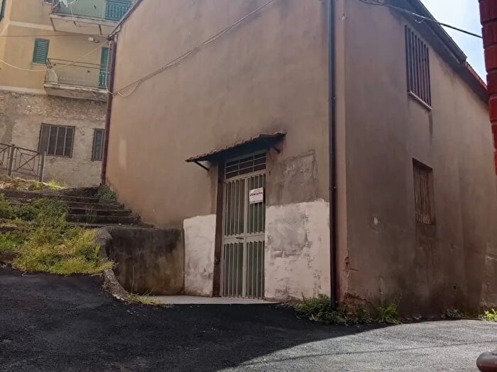 Appartamento con 5 locali in vendita in Via delle Cascine, Monteflavio