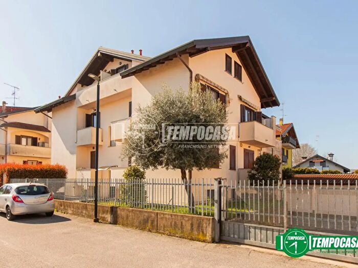 Appartamento bilocale in vendita in Via Legnano Dxinmezzo, Arconate