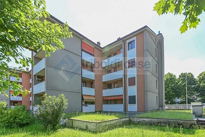 Appartamento quadrilocale in vendita in Desio