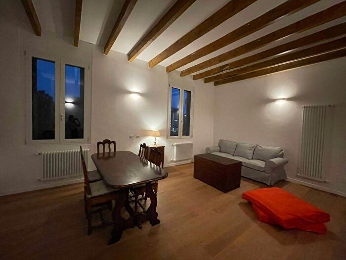 Appartamento trilocale in affitto in Piazzale Carlo Maciachini, Farini, Milano